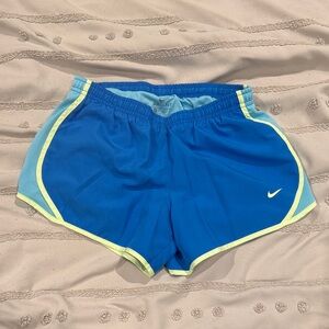 Nike Girls Bright Blue and Yellow Trim Athletic Shorts Dri fit Size M Preloved